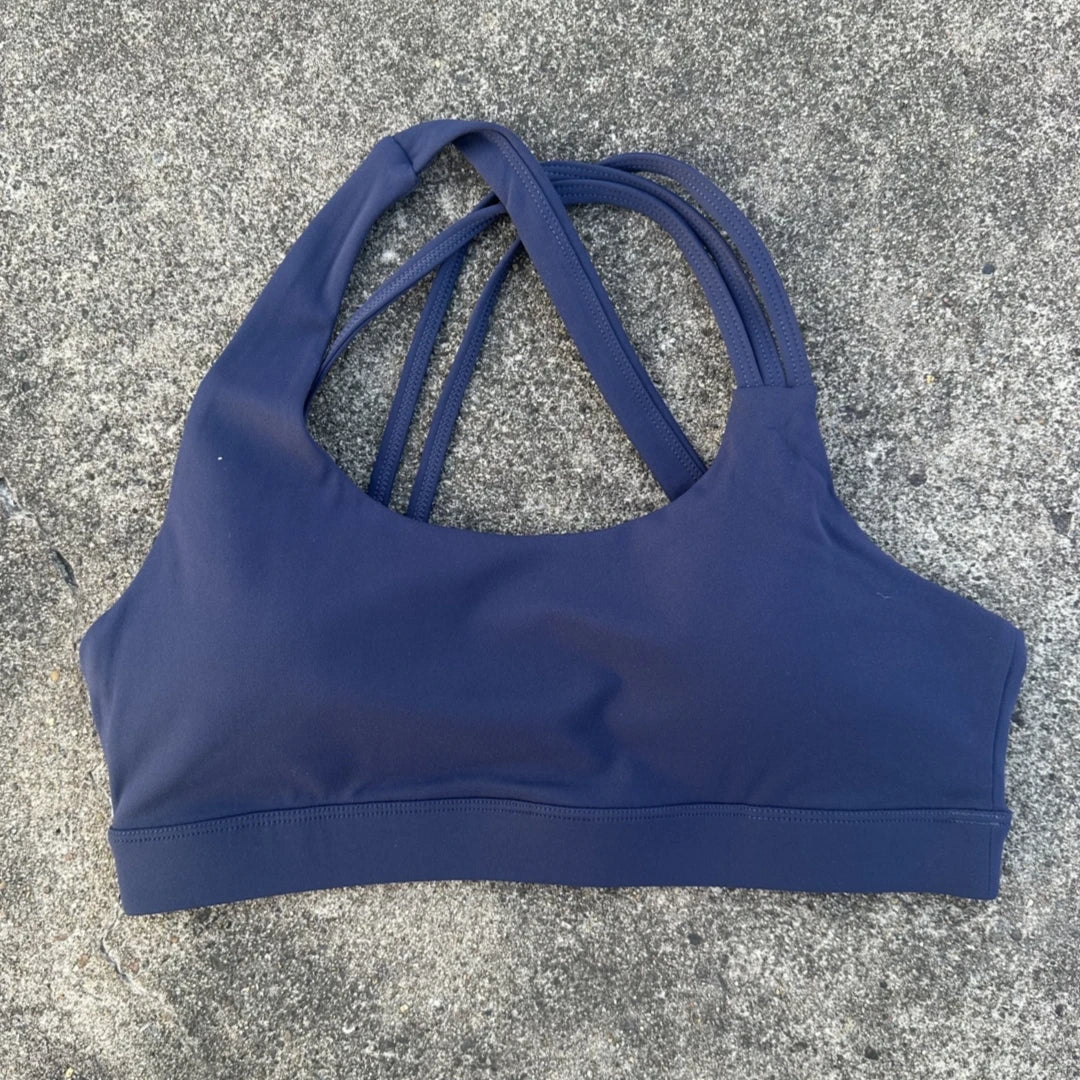 Top-esportivo-feminino-bojo-removível-trançado-intentus-azul-marinho